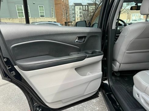 Used 2016 Honda Pilot EX-L image 37