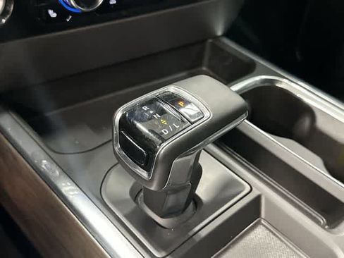 Used 2023 GMC Sierra 1500 SLT AWD/4WD image 25
