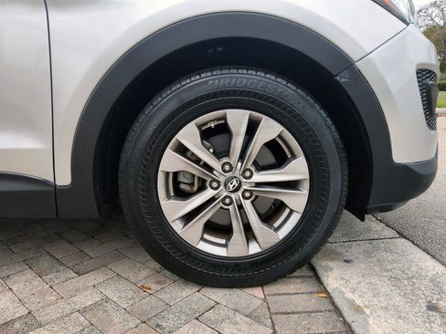 Used 2013 Hyundai Santa Fe Sport FWD image 44