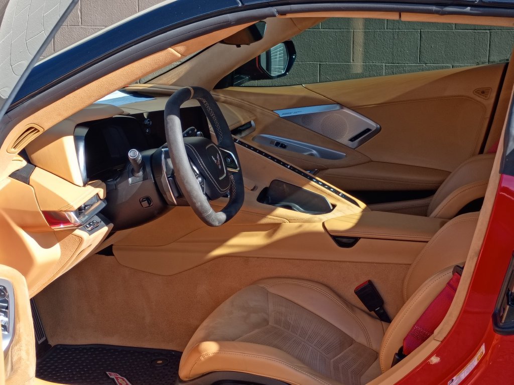 Used 2023 Chevrolet Corvette Stingray Premium Conv w/ Battery Protection Package RWD image 17