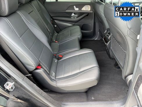 Used 2025 Mercedes-Benz GLS 450 4MATIC image 31