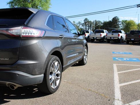 Used 2015 Ford Edge Titanium w/ Equipment Group 301A image 36