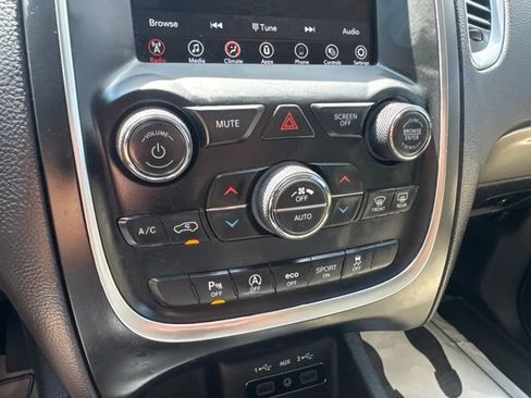 Used 2020 Dodge Durango SXT RWD image 21