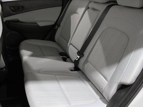 Certified 2023 Hyundai Kona SEL image 18