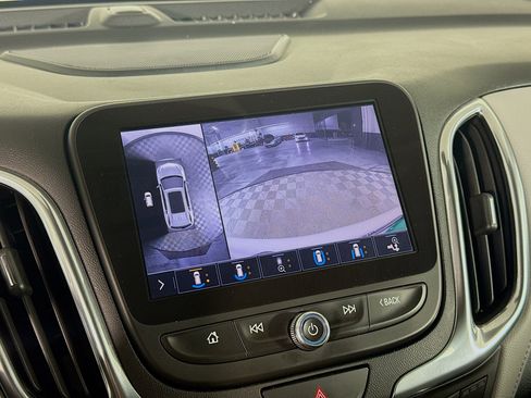 Used 2021 Chevrolet Equinox Premier image 19