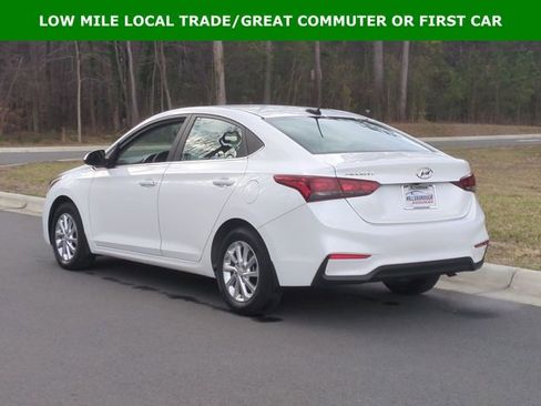 Used 2021 Hyundai Accent SEL image 11