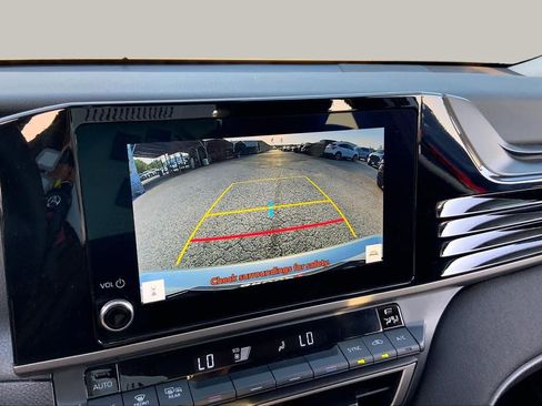 Used 2025 Toyota Camry LE FWD image 26