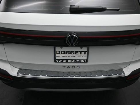 New 2026 Volkswagen Taos S image 23