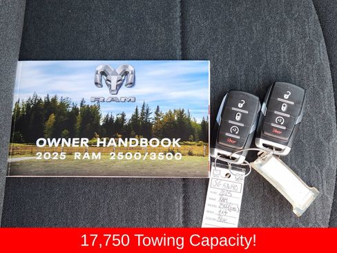 Used 2025 RAM 2500 Big Horn AWD/4WD image 45