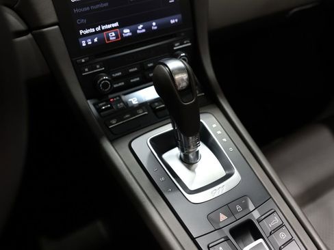 Used 2019 Porsche 911 Turbo image 40