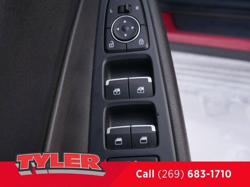 Used 2022 Hyundai Santa Fe SEL image 22