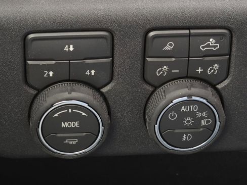 New 2026 Chevrolet Silverado 2500 LT w/ All Star Edition AWD/4WD image 21