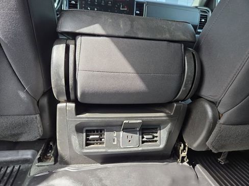 Used 2023 GMC Sierra 1500 SLE w/ Enhanced Capability Package image 30