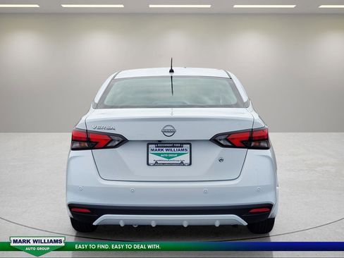 Used 2025 Nissan Versa S w/ Trunk Package FWD image 5