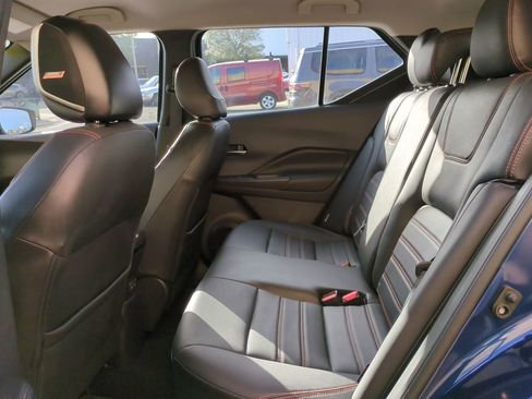 Used 2020 Nissan Kicks SR w/ SR Premium Package image 13