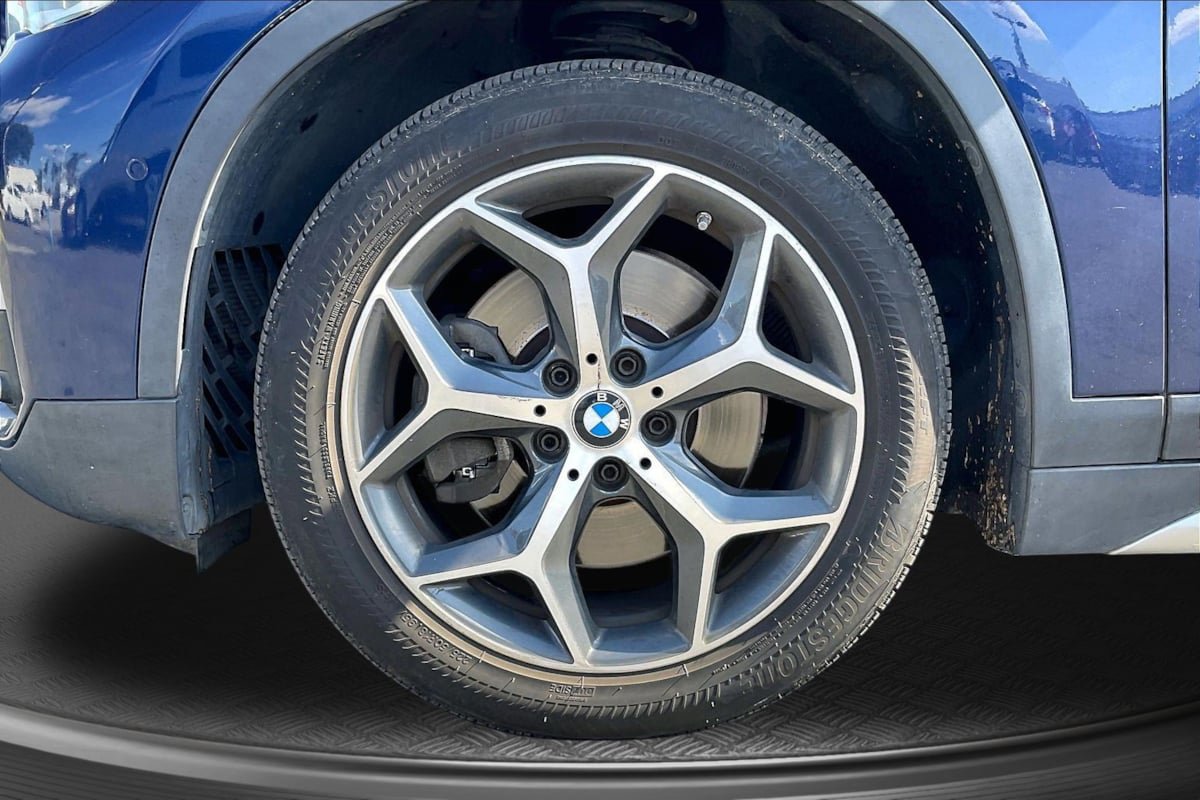 Used 2017 BMW X1 xDrive28i AWD/4WD image 9