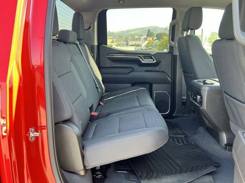 Used 2023 Chevrolet Silverado 1500 RST w/ Z71 Off-Road Package image 27