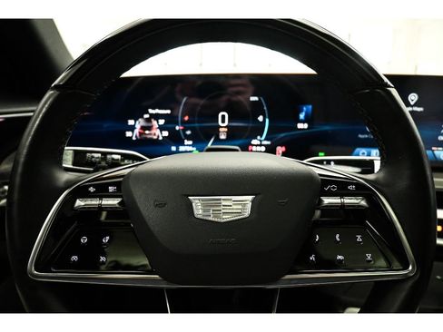 Used 2024 Cadillac Lyriq Luxury RWD image 38