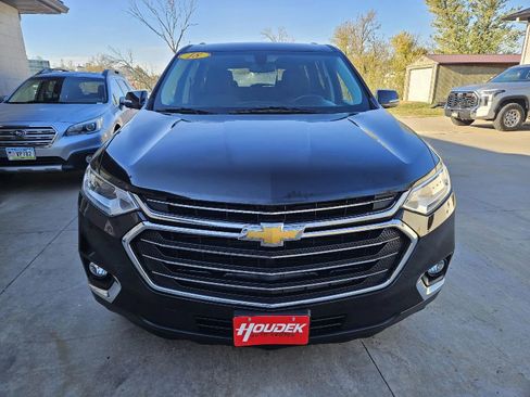 Used 2018 Chevrolet Traverse LT AWD/4WD image 2