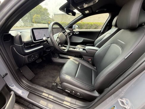 Used 2024 Hyundai Ioniq 6 SEL RWD image 9