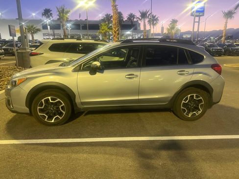 Used 2017 Subaru Crosstrek 2.0i Limited AWD/4WD image 32