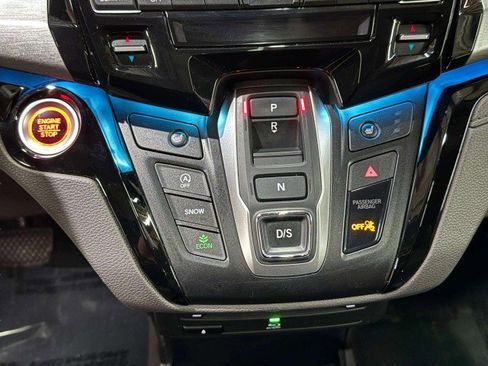 Used 2023 Honda Odyssey Touring image 45