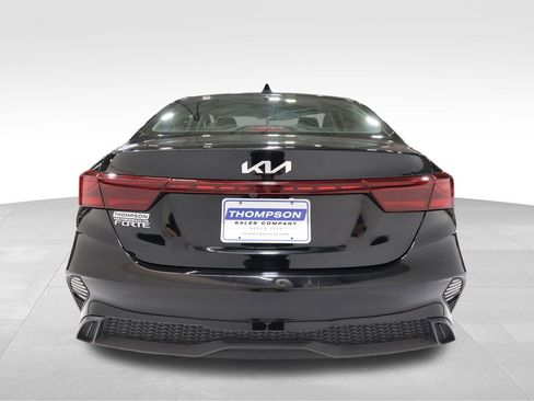 Used 2024 Kia Forte LXS image 3