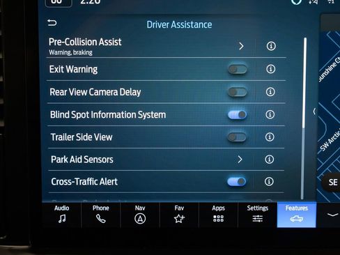 Used 2024 Ford F350 Lariat w/ FX4 Off-Road Package image 20