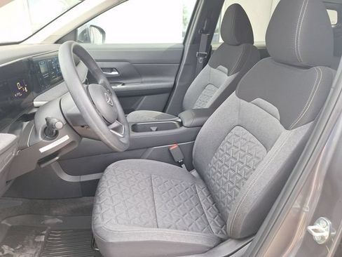 New 2026 Nissan Kicks SV w/ Cold Weather Package AWD/4WD image 7