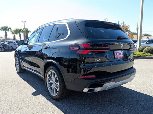 New 2026 BMW X5 xDrive40i w/ Climate Comfort Package image 7