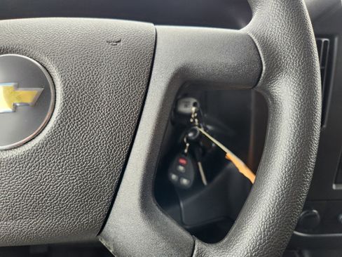 New 2025 Chevrolet Express 2500 w/ Driver Convenience Package image 29