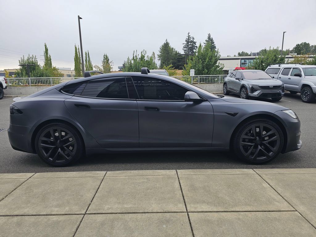Used 2022 Tesla Model S Plaid AWD/4WD image 9