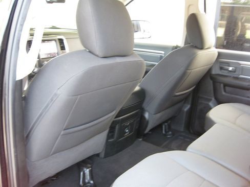 Used 2023 RAM 1500 Classic SLT w/ Trailer & Traction Group AWD/4WD image 29