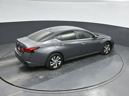 Used 2025 Nissan Altima 2.5 S image 28