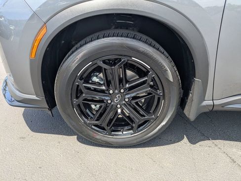 New 2026 INFINITI QX60 Sport AWD/4WD image 11