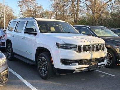 Used 2024 Jeep Wagoneer Series II w/ Flexible Seating Group