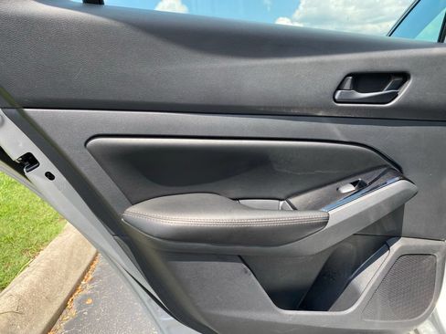 Used 2023 Nissan Altima 2.5 SV FWD image 27