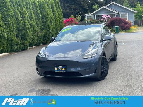 Used 2020 Tesla Model Y Long Range AWD/4WD image 1