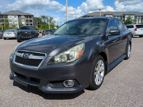 Used 2014 Subaru Legacy 2.5i Premium AWD/4WD image 2