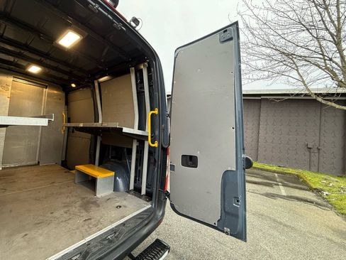 Used 2019 Mercedes-Benz Sprinter 144 image 36