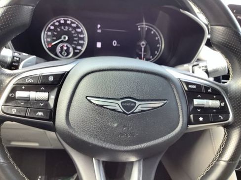 Used 2025 Genesis G70 2.5T AWD/4WD image 37