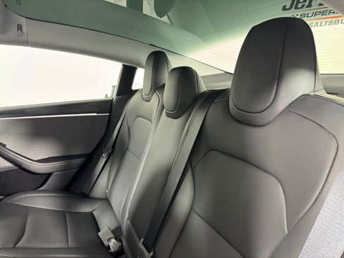 Used 2024 Tesla Model 3 Standard Range RWD image 23