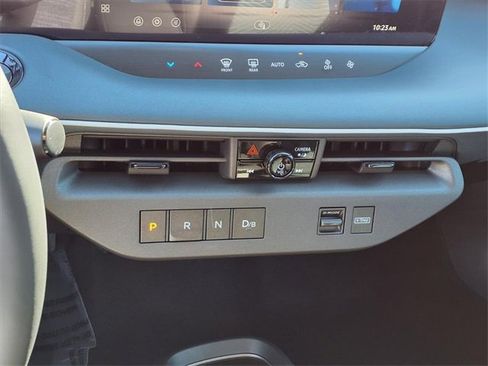 New 2026 Nissan Leaf image 16