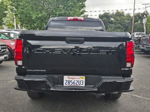 Used 2023 Chevrolet Colorado W/T image 5