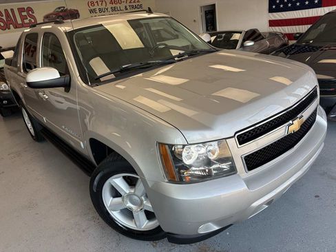 Used 2007 Chevrolet Avalanche LT image 8