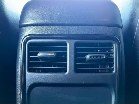 Used 2020 Chrysler 300 S w/ 300S Premium Group RWD image 26