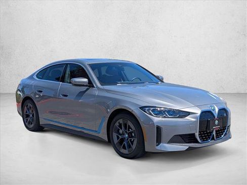 Used 2023 BMW i4 eDrive40 w/ Premium Package RWD image 3