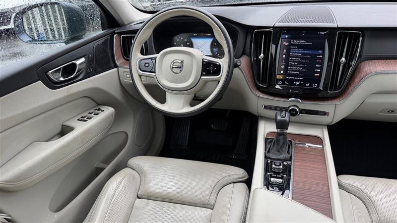 Used 2019 Volvo XC60 T6 Inscription w/ Protection Package AWD/4WD image 18