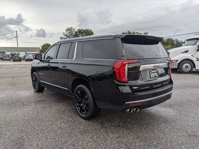 Used 2023 GMC Yukon XL Denali AWD/4WD image 6