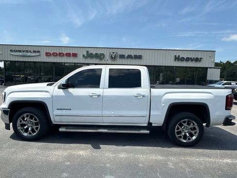 Used 2018 GMC Sierra 1500 SLT w/ Enhanced Driver Alert Package RWD image 7